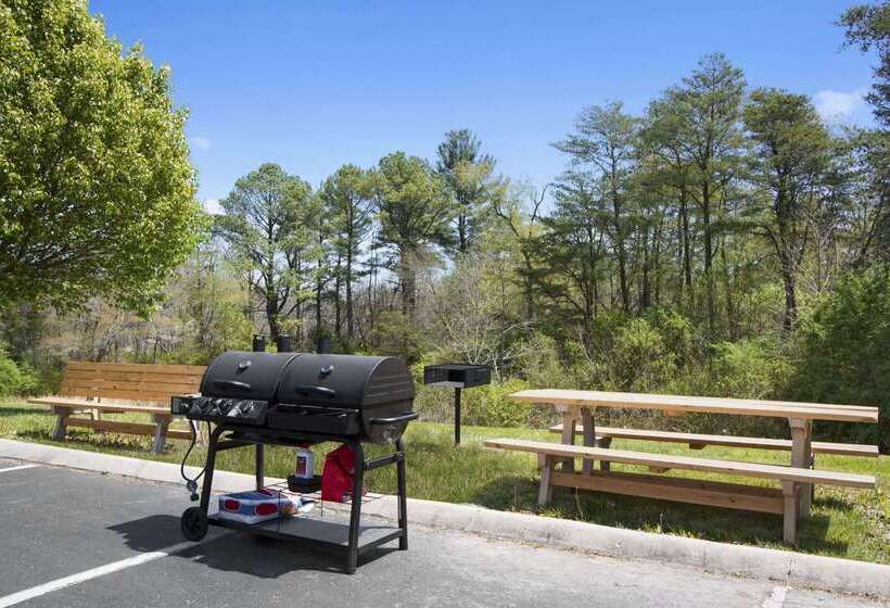 فندق Baymont By Wyndham Crossville