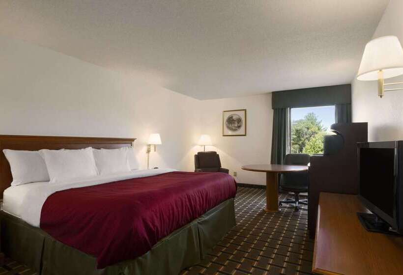 فندق Baymont By Wyndham Crossville