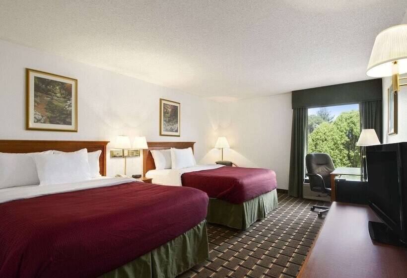 فندق Baymont By Wyndham Crossville