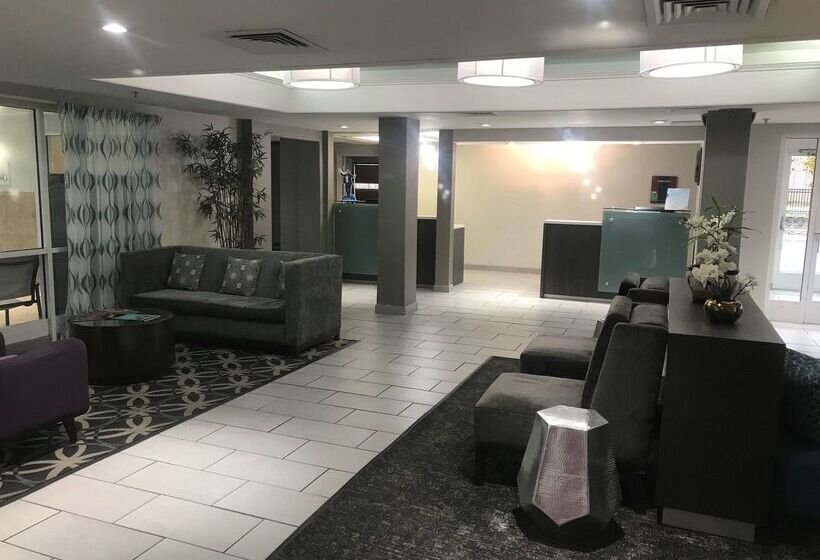 فندق Baymont By Wyndham Springfield I44