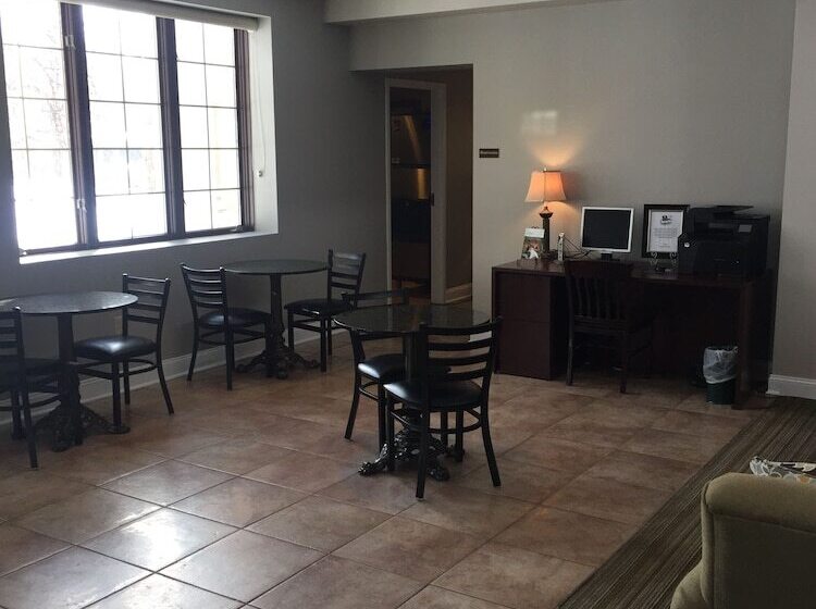 فندق Belvedere Inn Schenectady   Albany