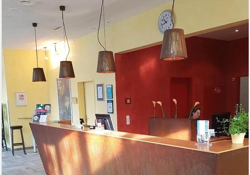 בית מלון כפרי Berchtold