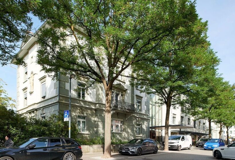 בית מלון כפרי Berchtold