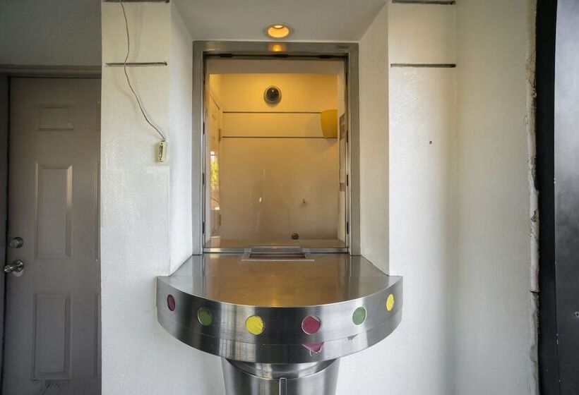 فندق Berkeley Inn