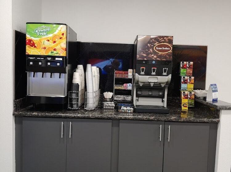 فندق Best Western Plus Yuma Foothills Inn & Suites