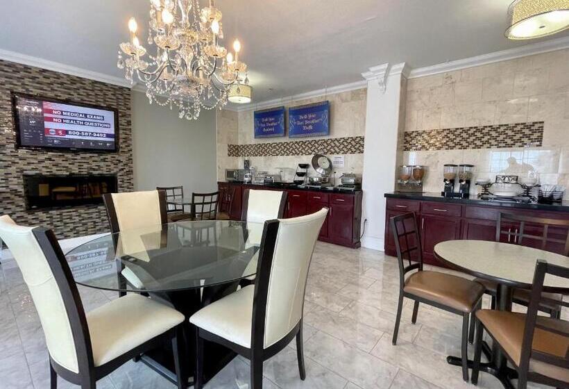 בית מלון כפרי Best Western Roanoke Inn & Suites