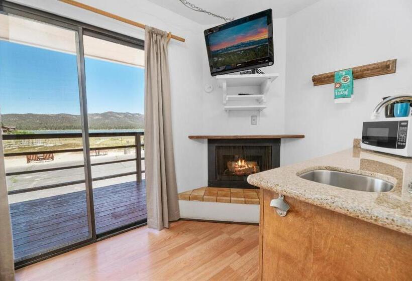 酒店 Big Bear Lake Front Lodge