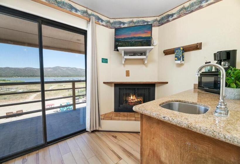 酒店 Big Bear Lake Front Lodge