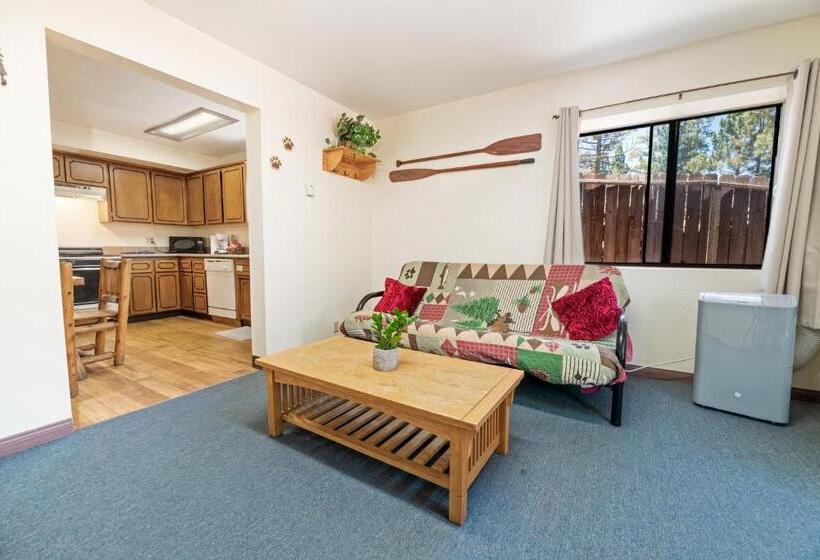 酒店 Big Bear Lake Front Lodge