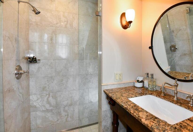 ホテル Blackbird Inn