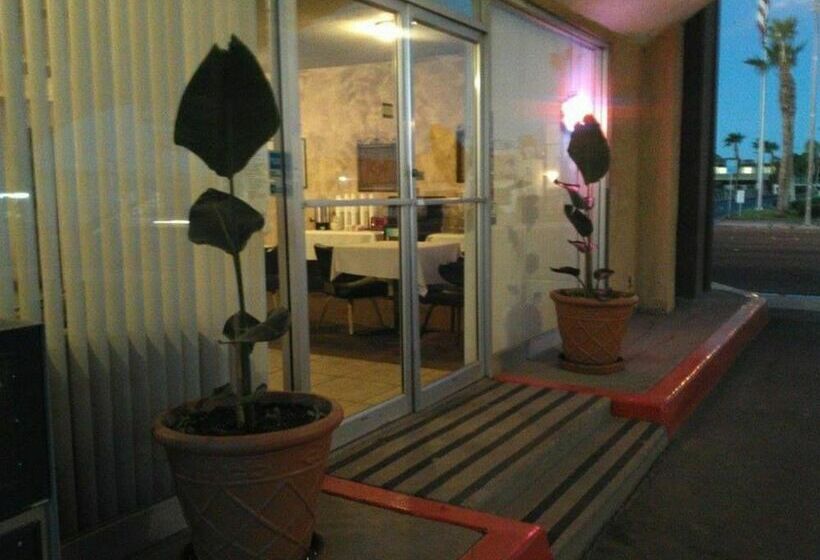 Отель Brunners Inn & Suites