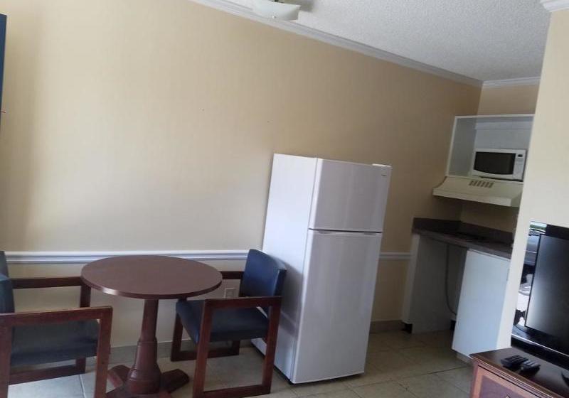 בית מלון כפרי Budgetel Inn & Suitesbirmingham South