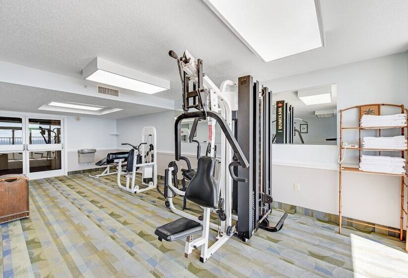 هتل Camelot By The Sea By Oceana Resorts