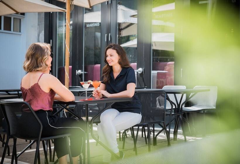 ホテル Charlesmark