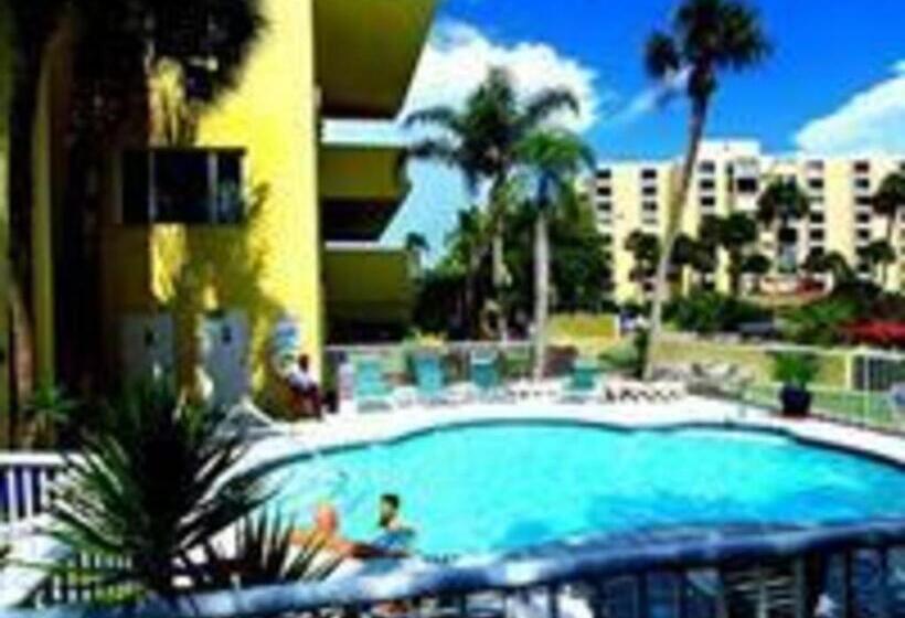 فندق Chart House Suites And Marina