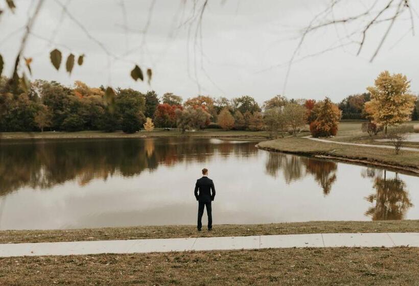 هتل Chicago Marriott Southwest At Burr Ridge