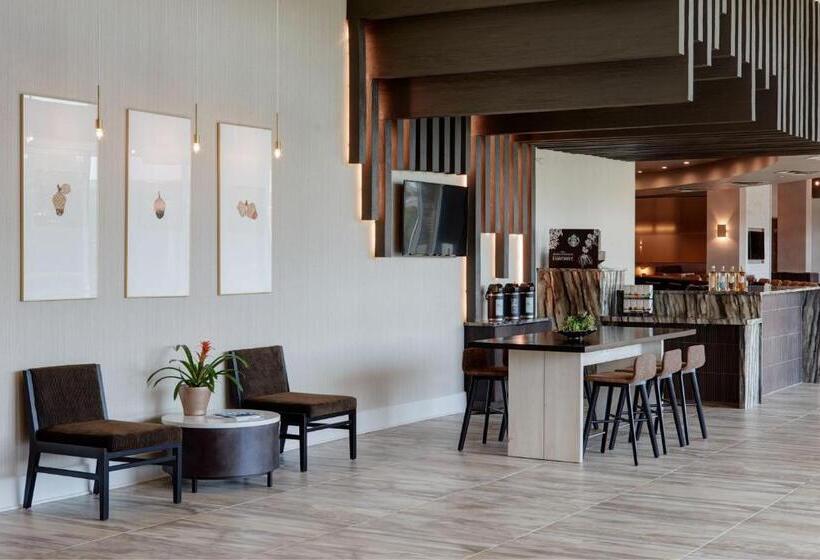 هتل Chicago Marriott Southwest At Burr Ridge