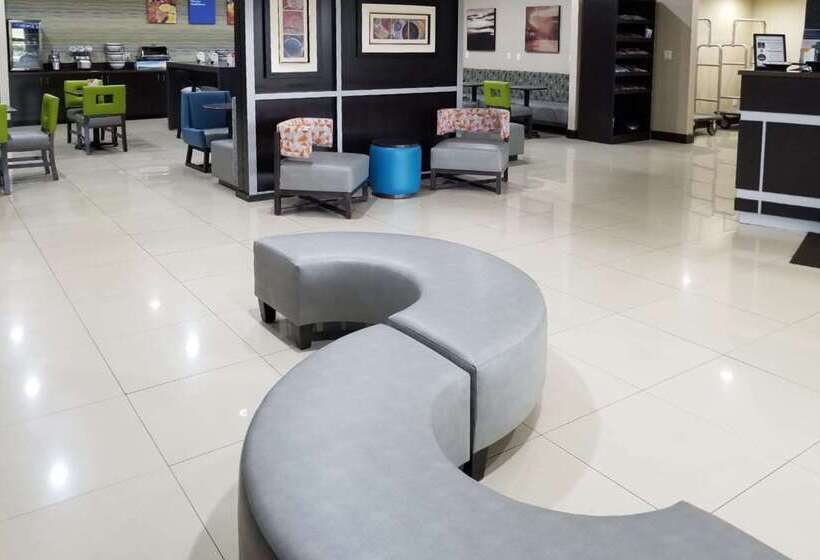 فندق Surestay Plus By Best Western Corydon