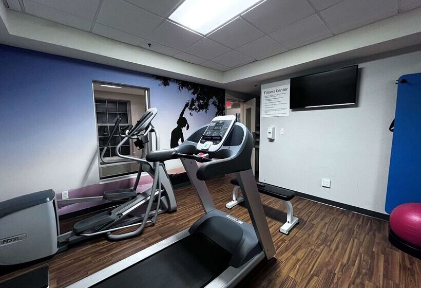 فندق Surestay Plus By Best Western Corydon