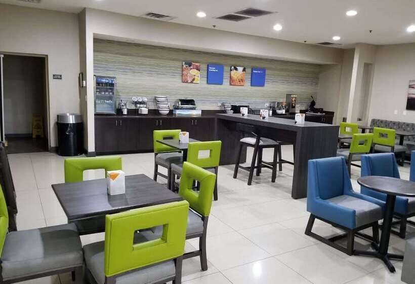 فندق Surestay Plus By Best Western Corydon