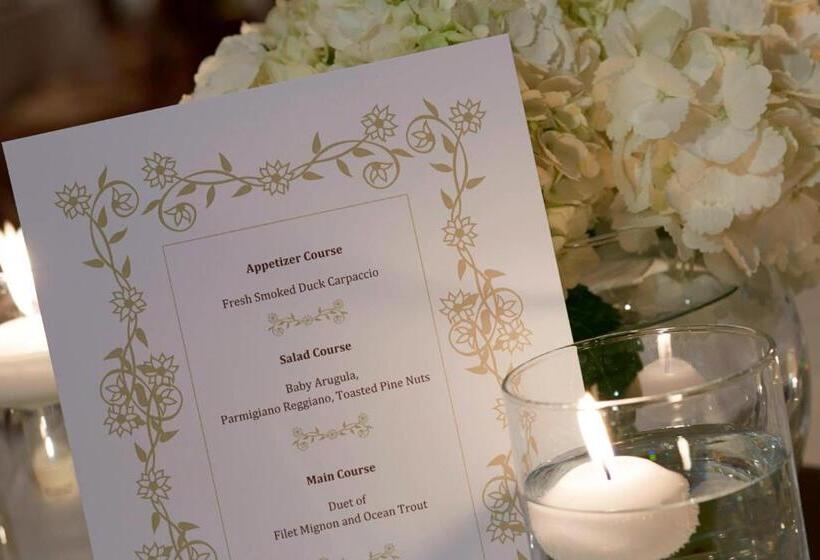 فندق Cleveland Marriott East