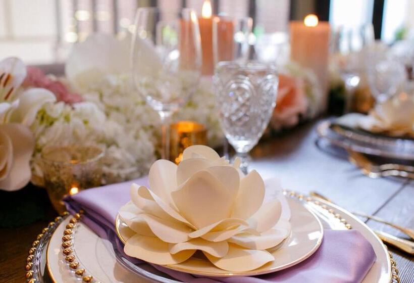 Clio, A Luxury Collection Hotel, Denver Cherry Creek