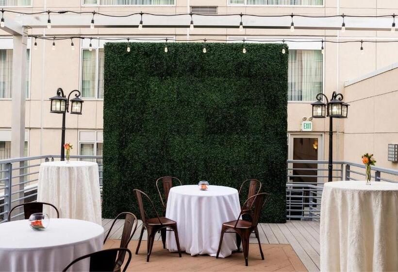 Clio, A Luxury Collection Hotel, Denver Cherry Creek