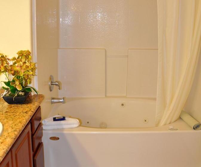 호텔 Club De Soleil Allsuite Resort