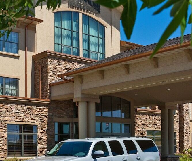 Clubhouse Hotel Sioux Falls