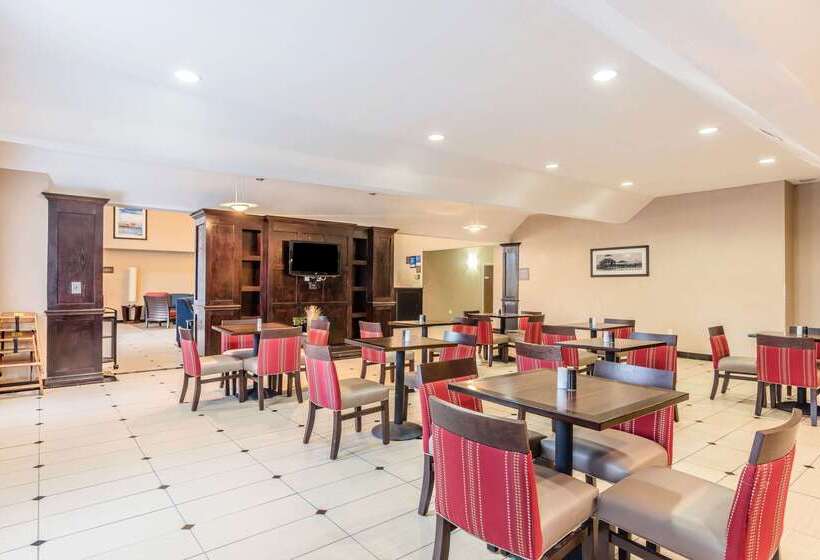 فندق Comfort Inn & Suites Crystal Inn Sportsplex