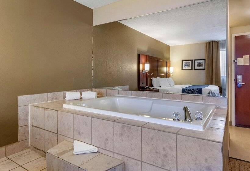 فندق Comfort Inn Warren