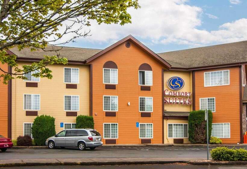 فندق Comfort Suites