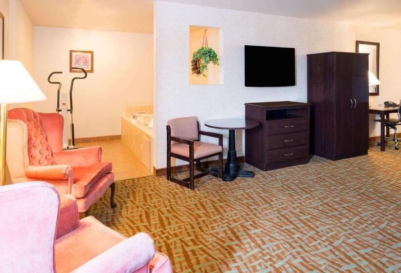 Отель Days Inn & Suites By Wyndham Spokane Airport Airway Heights