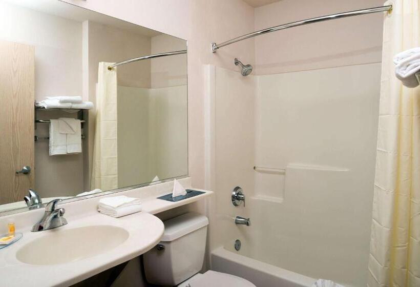 Отель Days Inn & Suites By Wyndham Spokane Airport Airway Heights