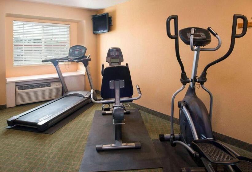 Отель Days Inn & Suites By Wyndham Spokane Airport Airway Heights