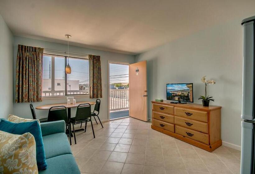 호텔 Daytona Inn And Suites