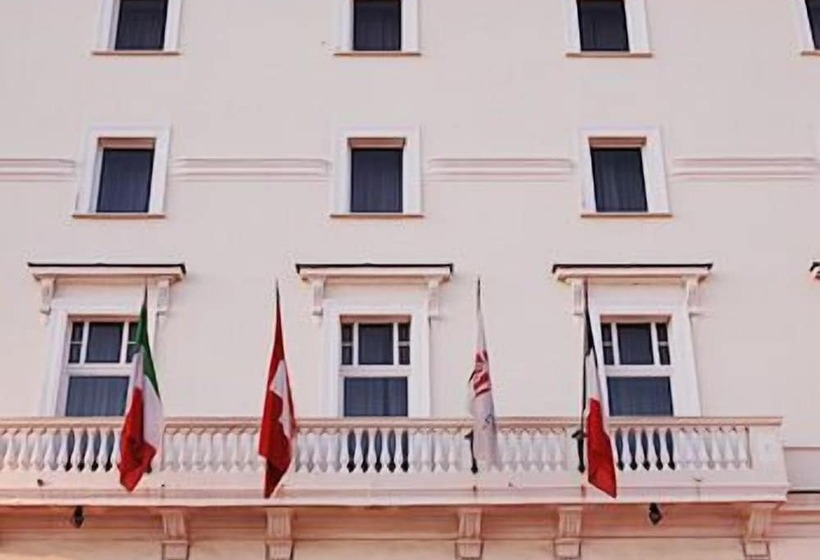 בית מלון כפרי De La Ville