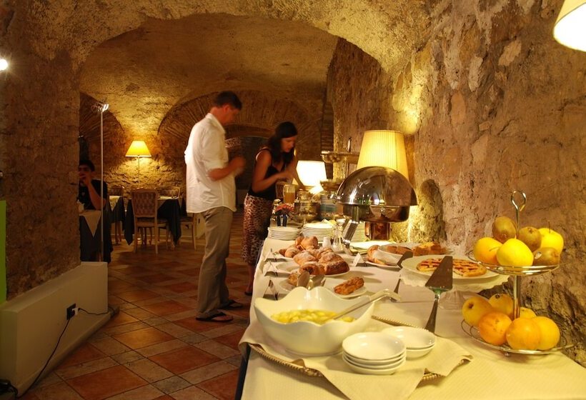 בית מלון כפרי De La Ville