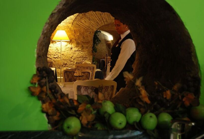 בית מלון כפרי De La Ville