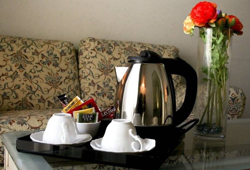 בית מלון כפרי De La Ville