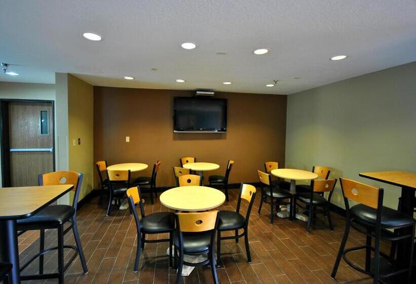 فندق Desert Inn Tucumcari