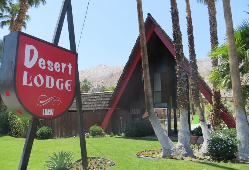 فندق Desert Lodge