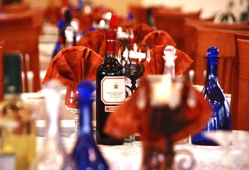 בית מלון כפרי Duca Degli Abruzzi