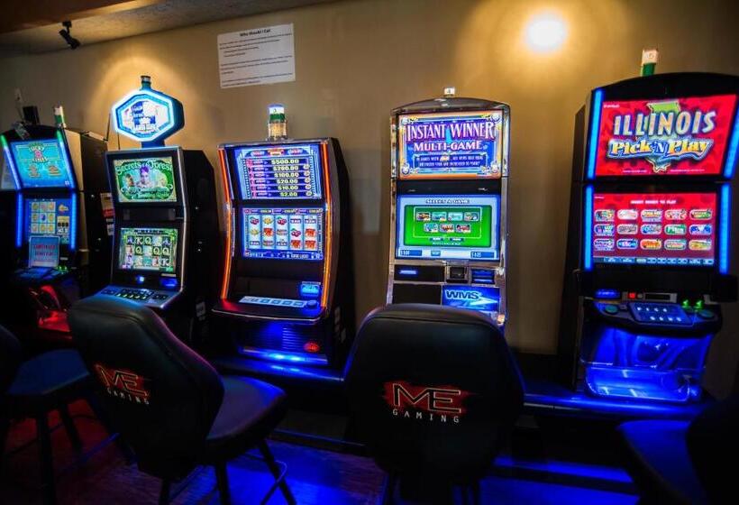 Eastland Suites Extended Stay Hotel & Conference Center Urbana