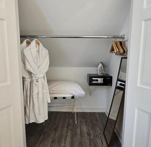 فندق Ehp Resort & Marina