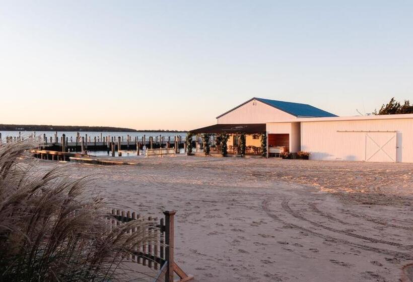 فندق Ehp Resort & Marina