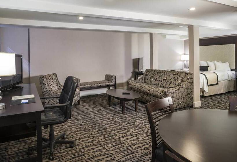 هتل Fairfield Inn & Suites By Marriott Keene Downtown