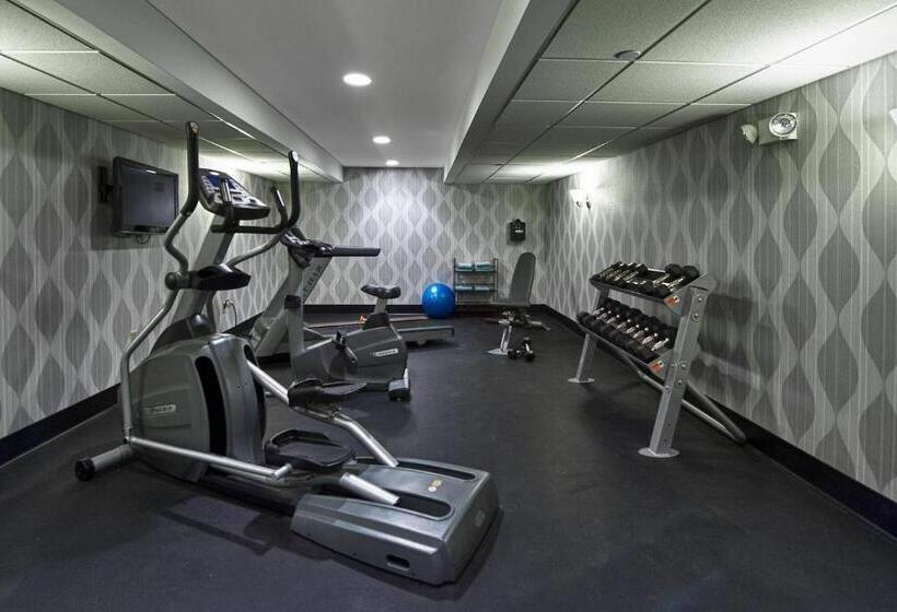 هتل Fairfield Inn & Suites By Marriott Keene Downtown