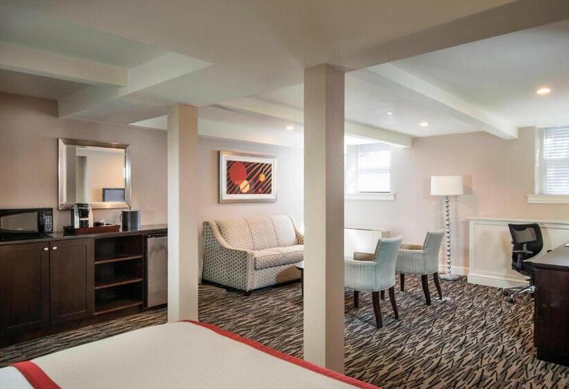 هتل Fairfield Inn & Suites By Marriott Keene Downtown