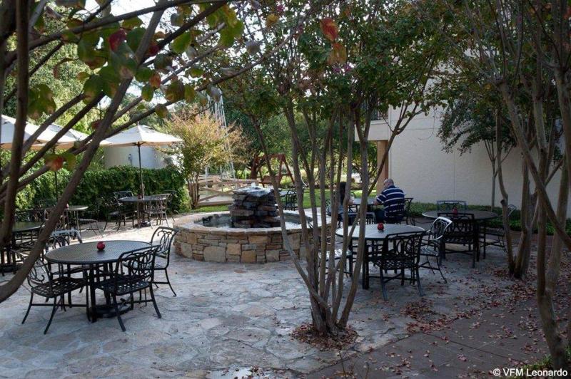 酒店 Fredericksburg Inn And Suites